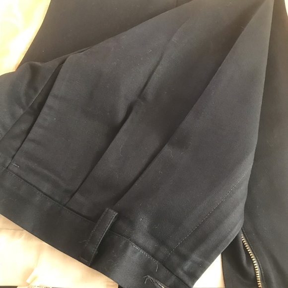 Men’s Dockers - Picture 3 of 3